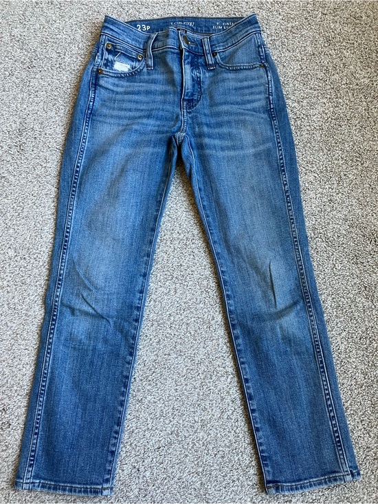 J. Crew Denim - J.Crew 9" Vintage Slim Straight Jeans Size 23P